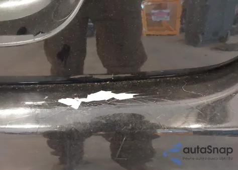 2014 Mercedes-Benz E 350 4Matic z USA, uszkodzony, nr VIN WDDHF8JB4EA980842